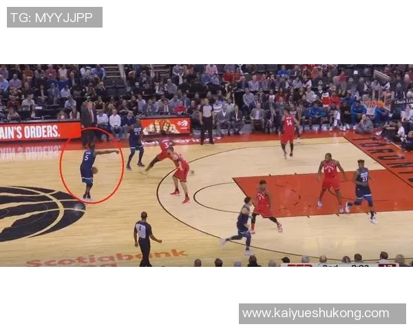 篮球场上的足球明星如何突破跨界界限实现运动多重身份的精彩逆袭