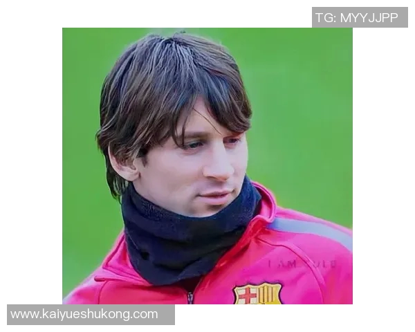 足球巨星背后的故事与成就深度解析球员的传奇人生与场上风采